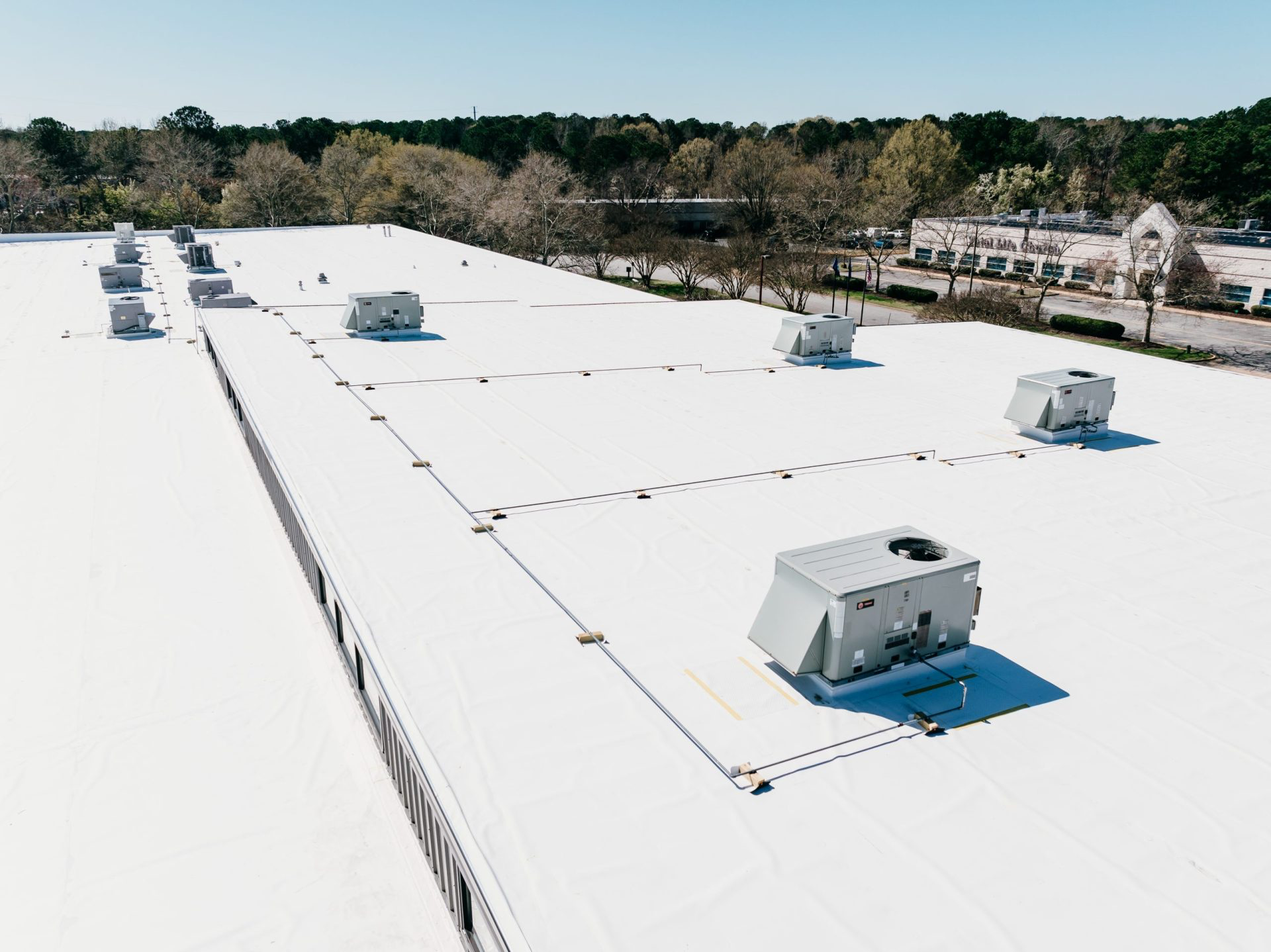 How to Know When It’s Time to Replace Your Roof